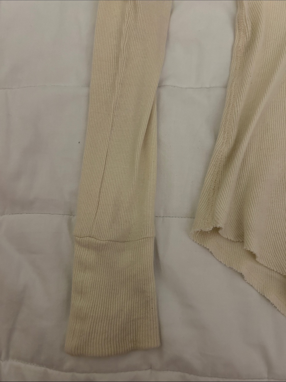 Y2K beaded Henley - Picture 4 of 6